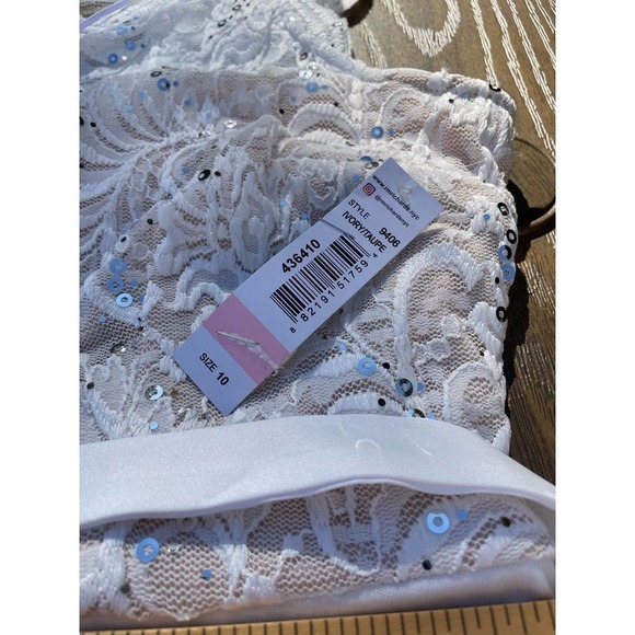 R&M Richards Sequin lace shifon gown white 10 - Picture 4 of 5